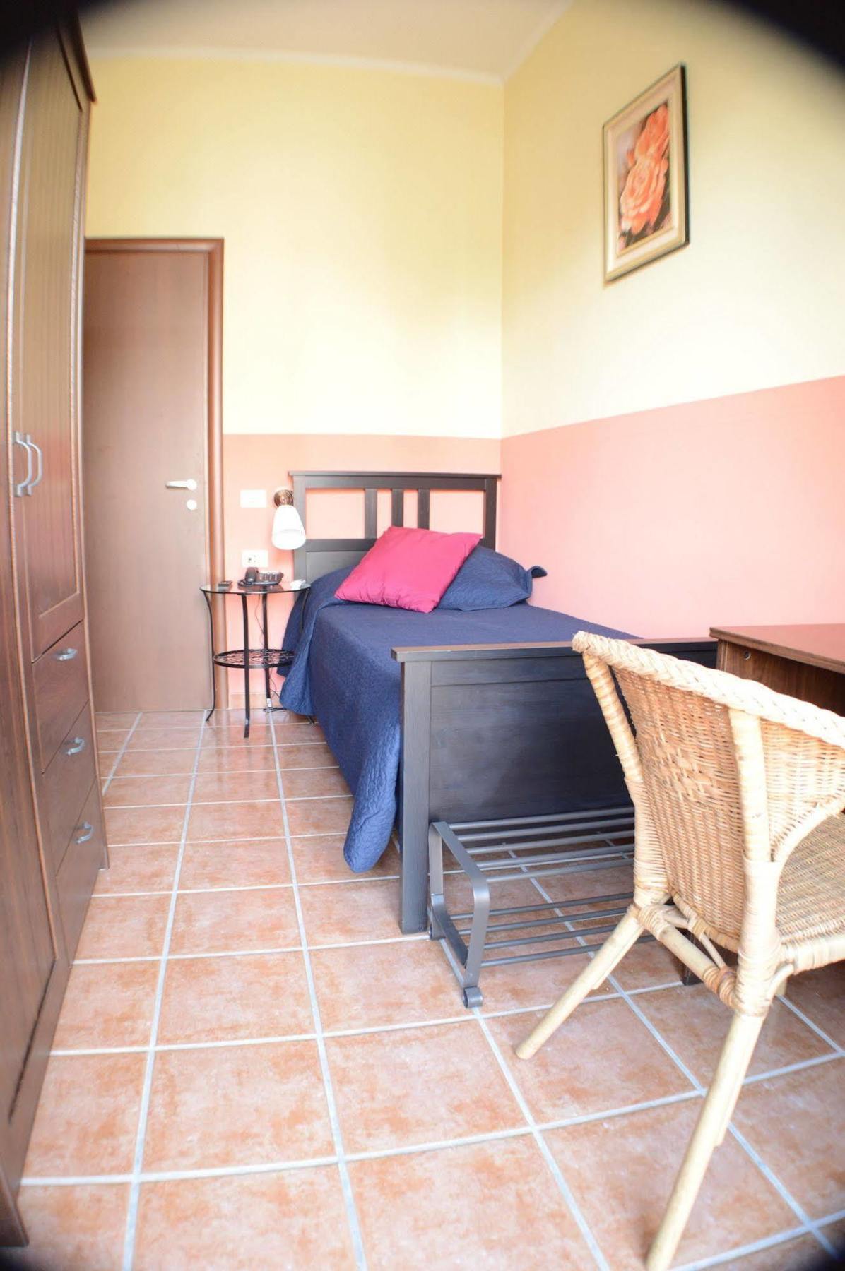 L'Incanto Guesthouse Рим Экстерьер фото